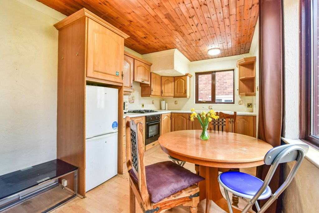 Property photo 2 of 17 Dsc_9199.Jpg