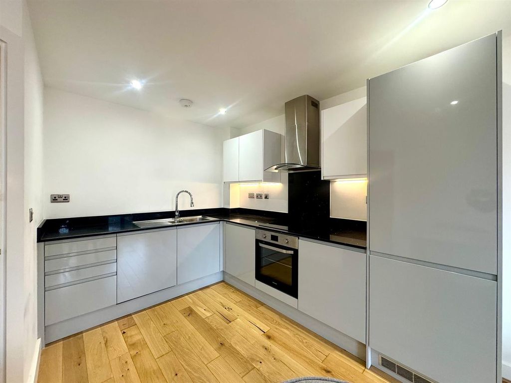 Property photo 2 of 12 Kitchen.Jpeg