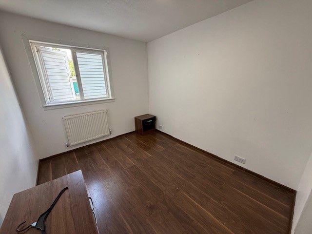 Property photo 1 of 3