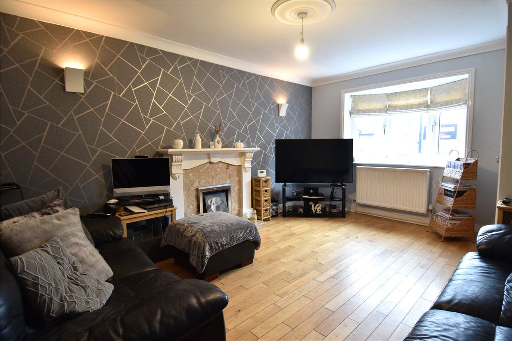 Property photo 3 of 18 Picture No. 35