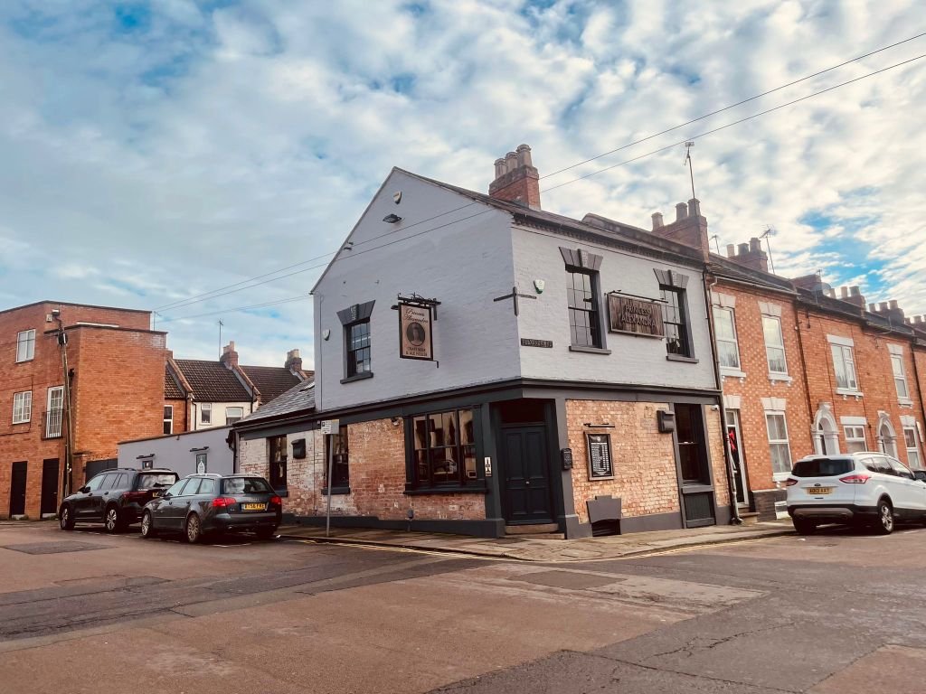 Property photo 1 of 16