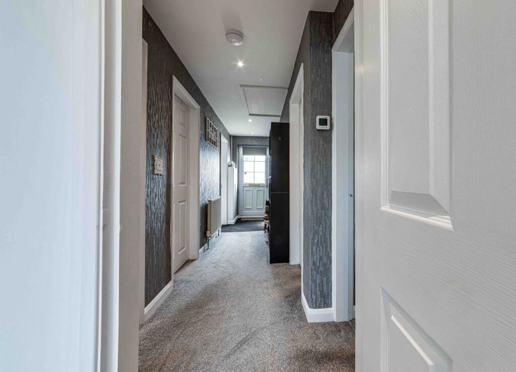 Property photo 3 of 20 Hallway