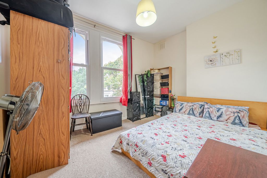 Property photo 2 of 9 1483102-9-6A44Db9...