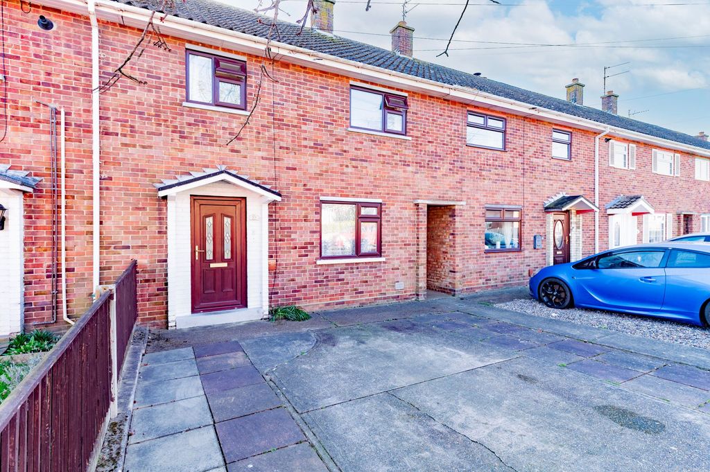 Property photo 1 of 17