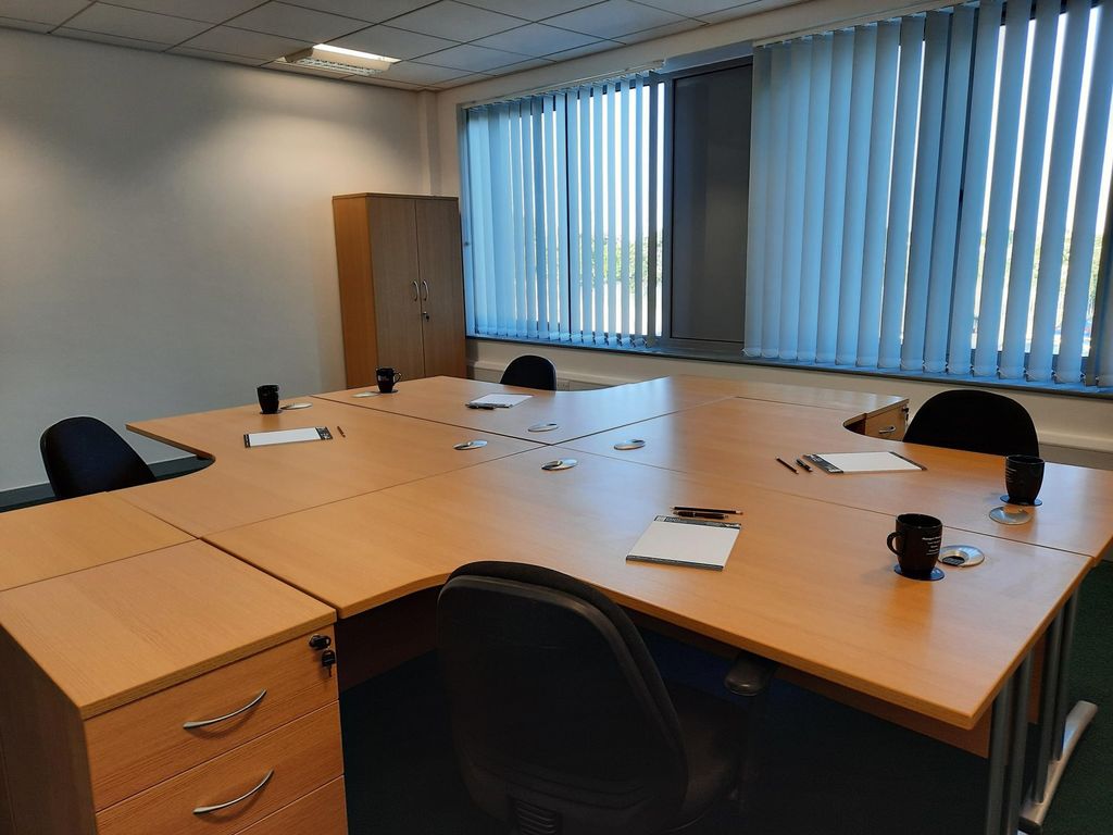 Property photo 1 of 4