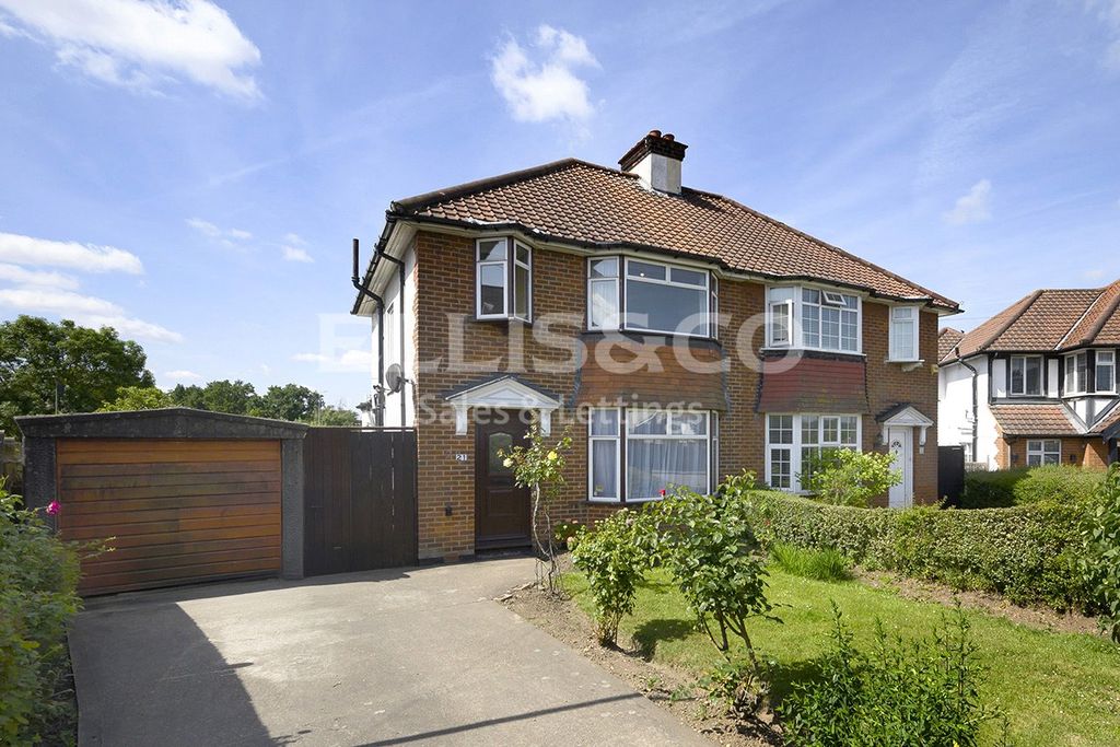 Property photo 1 of 20 Picture No. 03