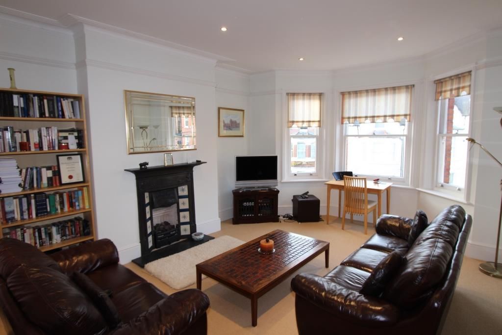 Property photo 1 of 6