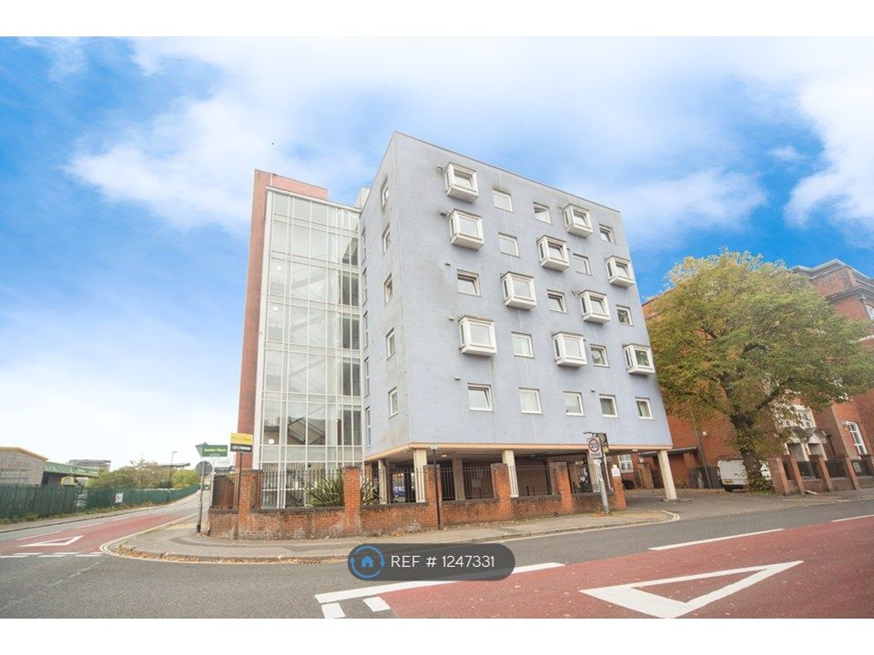 Property photo 2 of 19