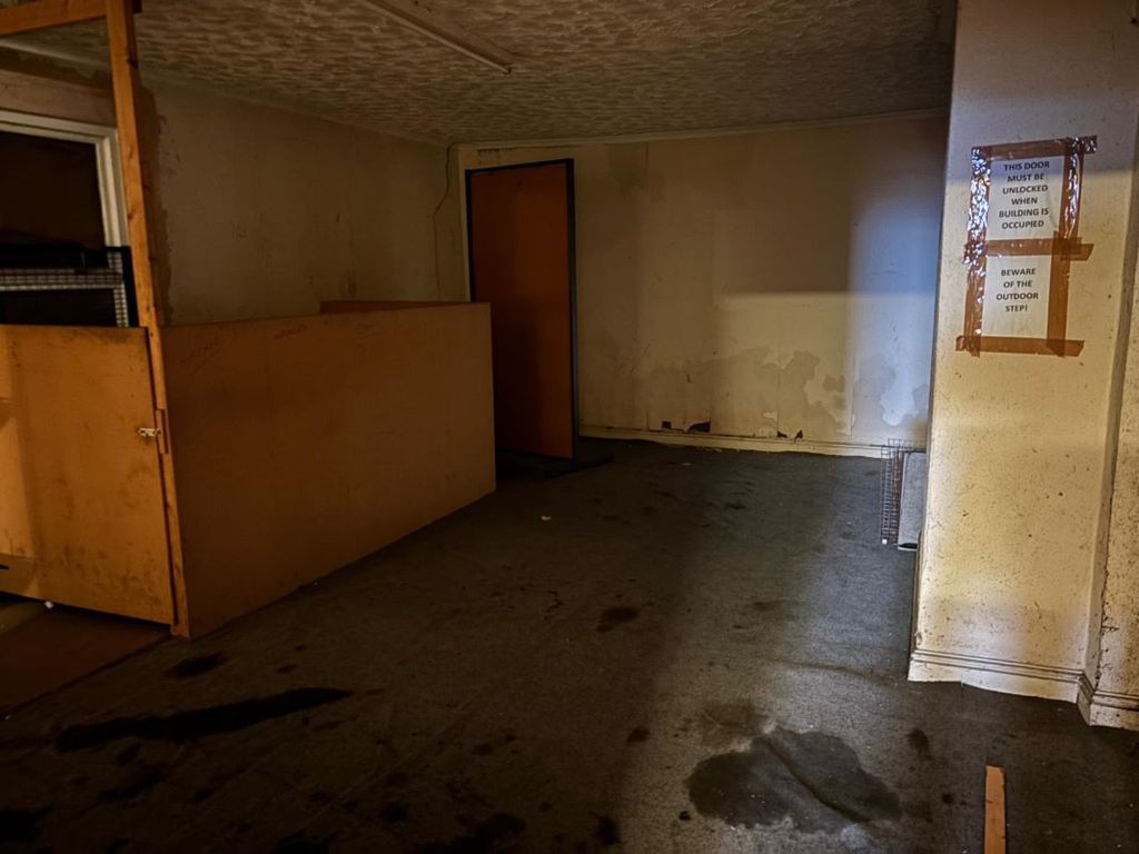 Property photo 3 of 10 Image 3