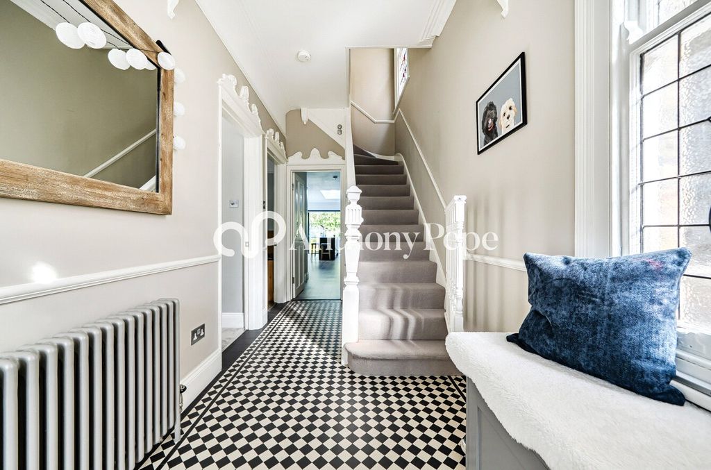 Property photo 2 of 30 Picture No. 06