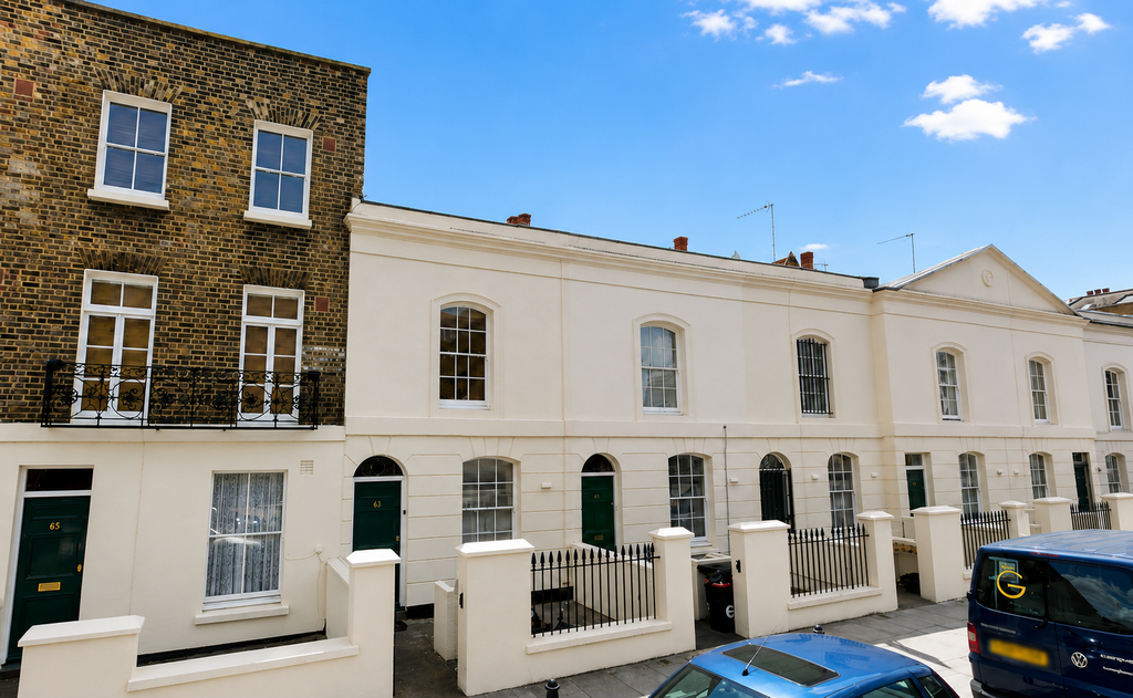 Property photo 1 of 11 10