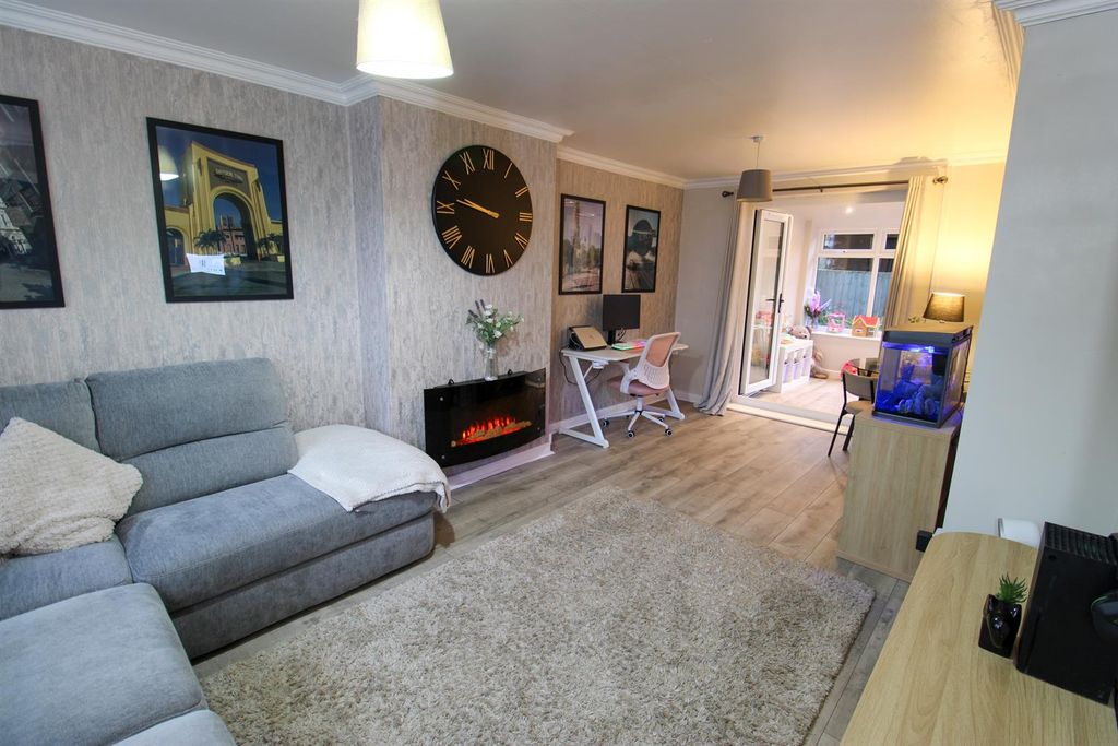 Property photo 2 of 15 Img_3478.Jpg