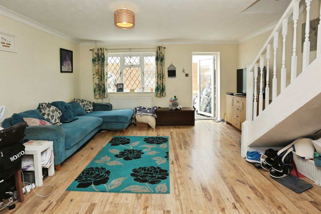 Property photo 3 of 14