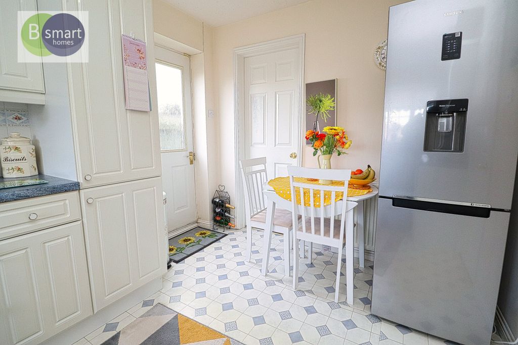 Property photo 3 of 17 Img_1708