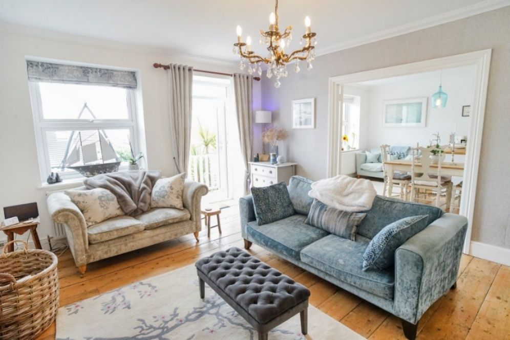 Property photo 3 of 28 Lounge/ Diner