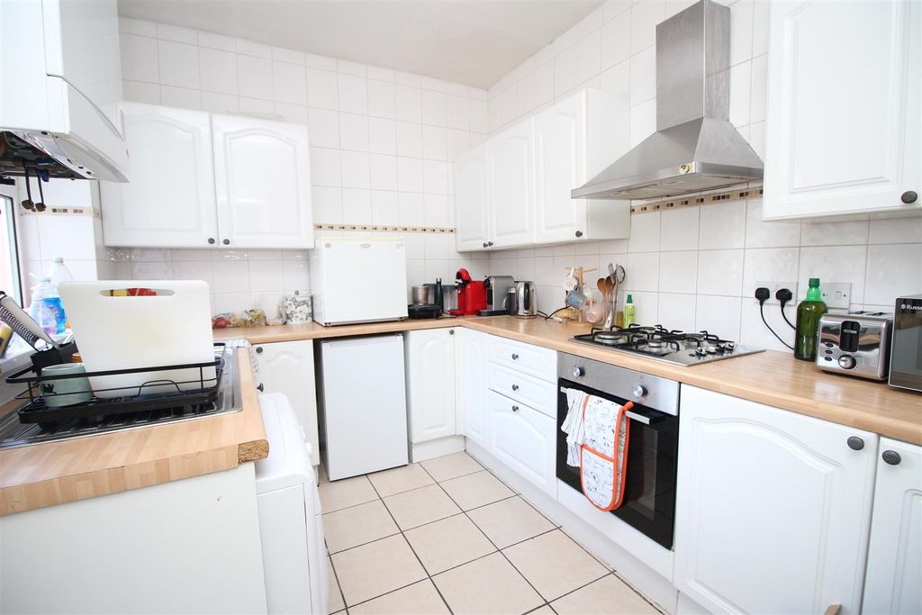 Property photo 3 of 8 Img_1101.Jpg