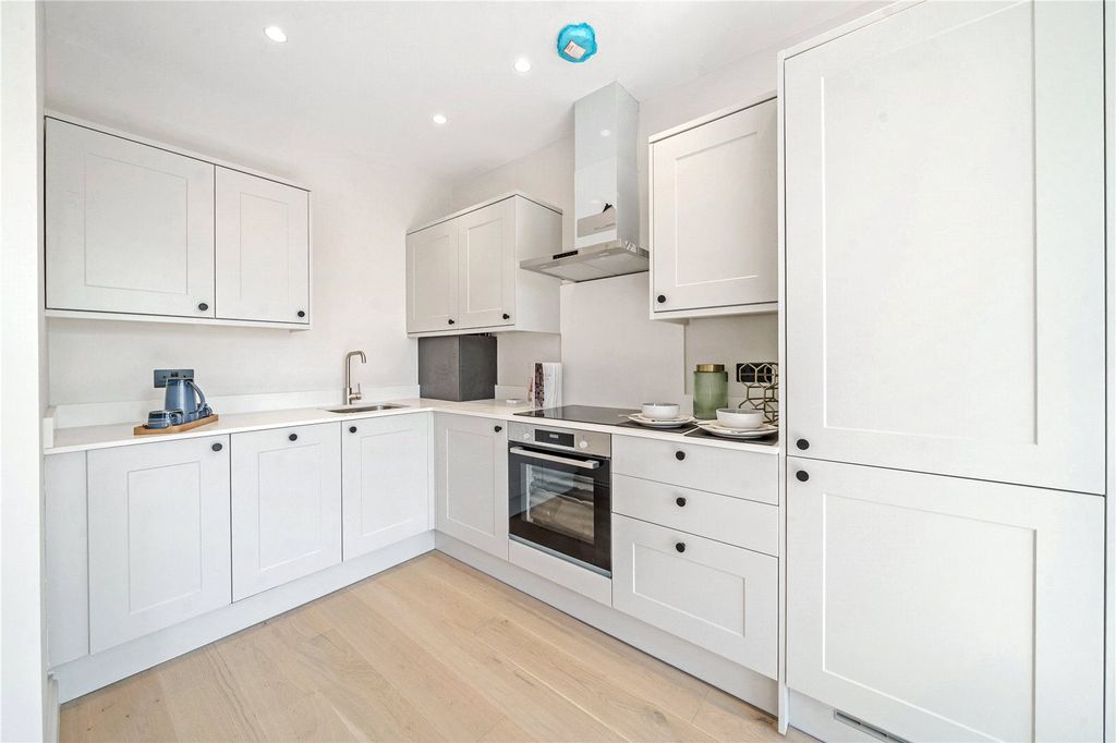 Property photo 3 of 15 Picture No. 05