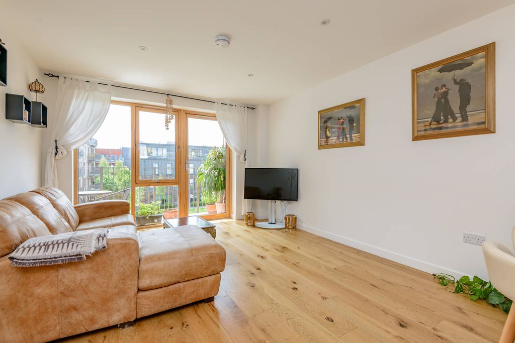 Property photo 2 of 31 Property Image 2