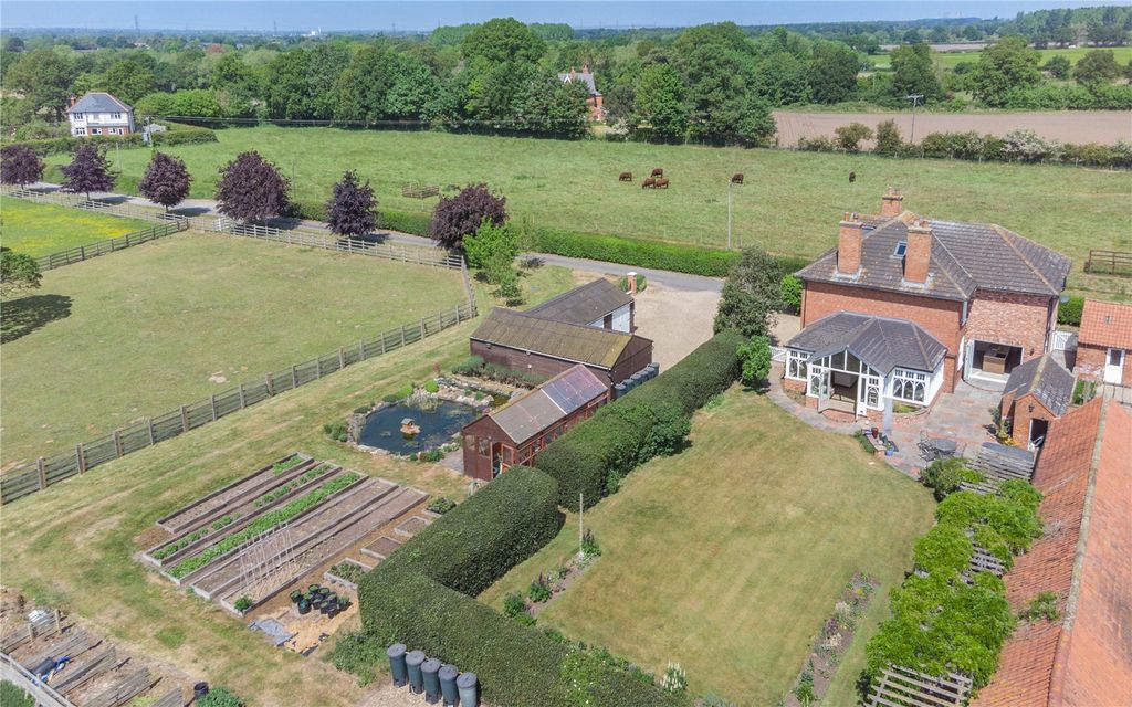 Property photo 2 of 20 Aerial View