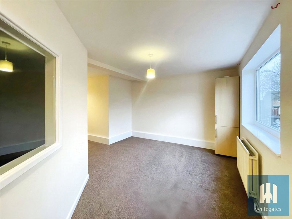 Property photo 3 of 11 Picture No. 29