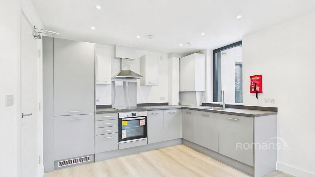 Property photo 2 of 8 Pbox-Img.Jpeg