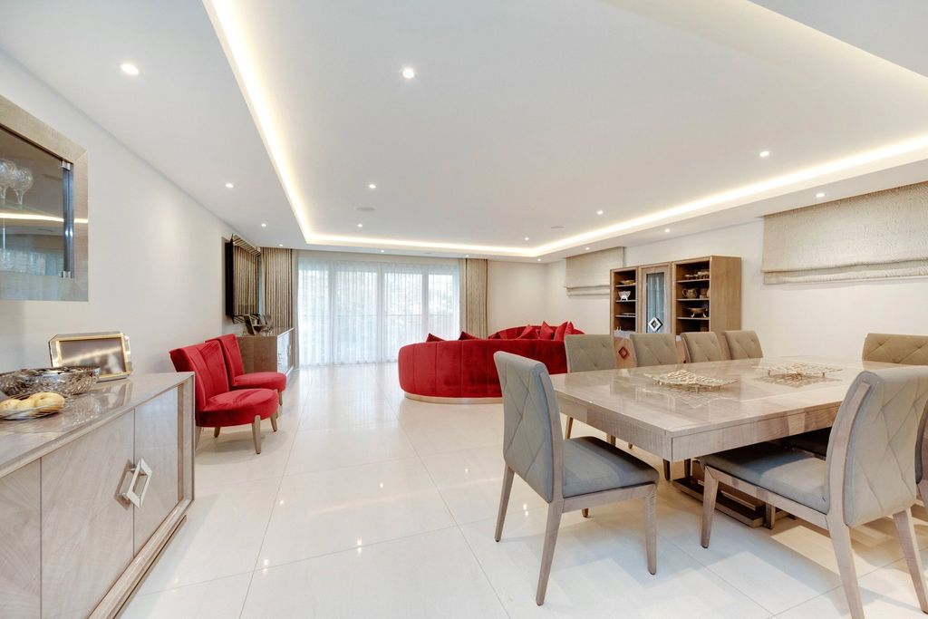 Property photo 2 of 12 Picture No. 08