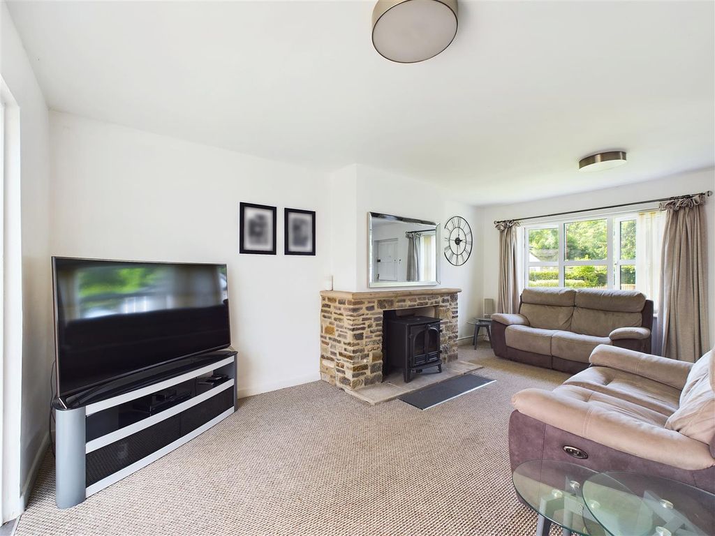 Property photo 3 of 18 Cam02803G0-Pr0097-Still026.Jpg
