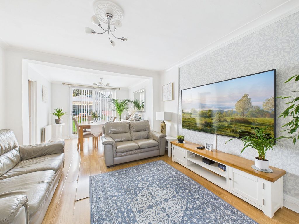 Property photo 2 of 14 Lounge/Dining Room