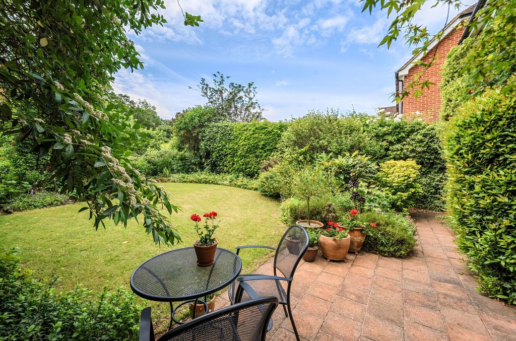 Property photo 2 of 29 1471783-35-6A294c...