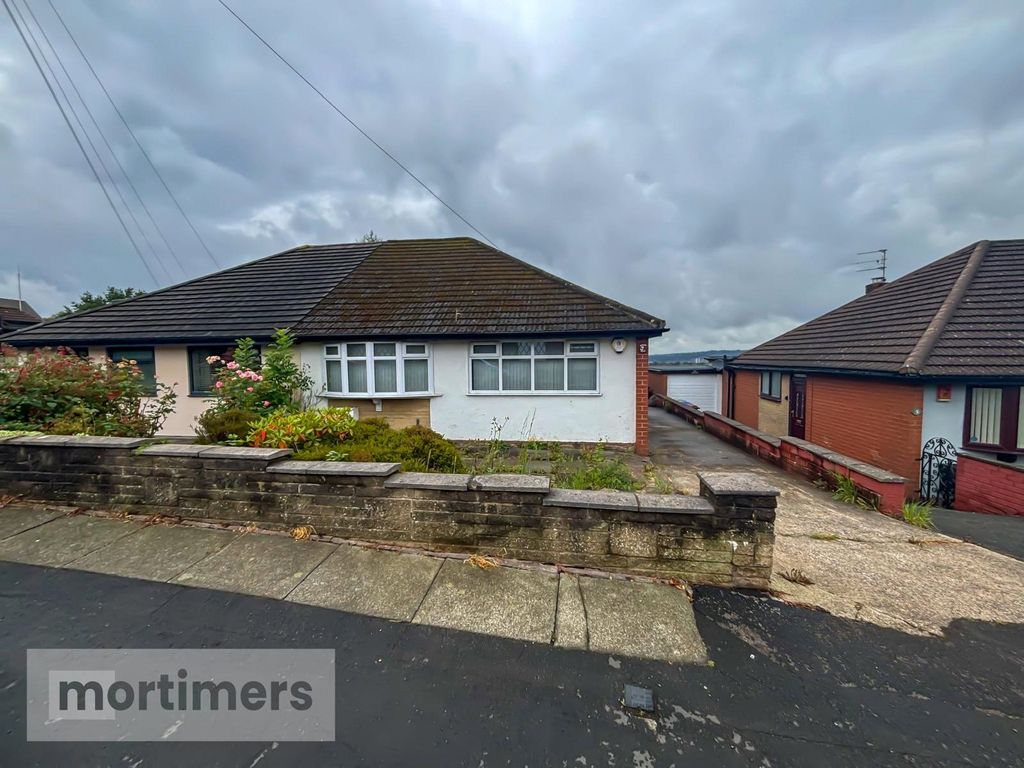 Property photo 1 of 12 Front External