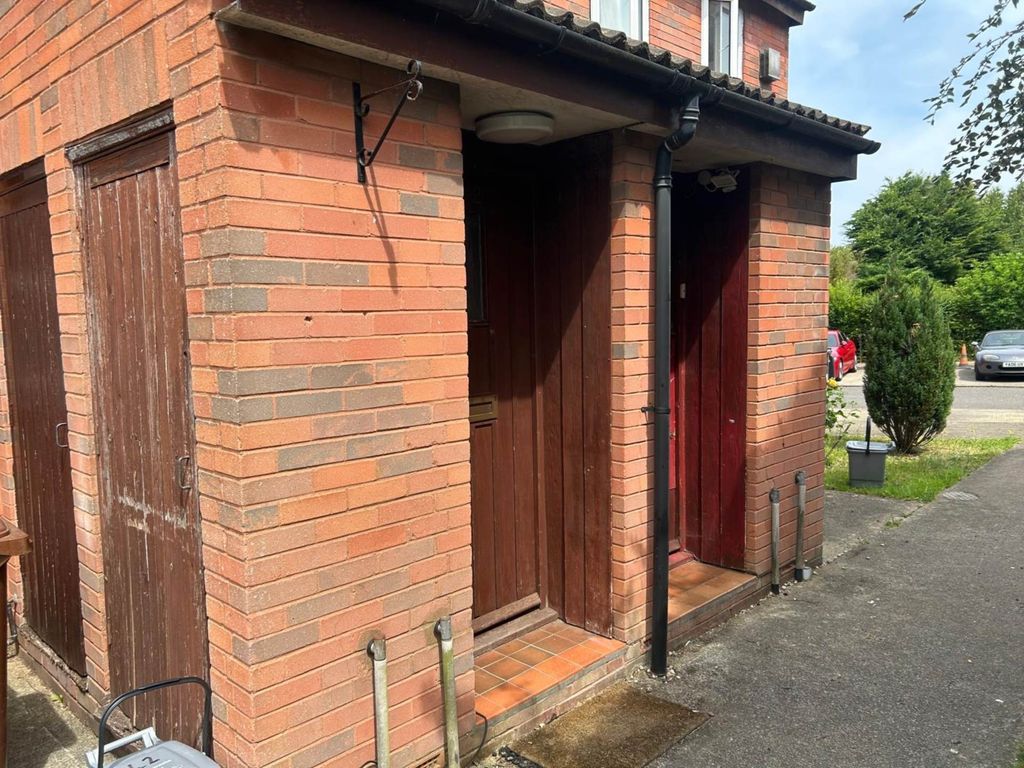Property photo 1 of 6