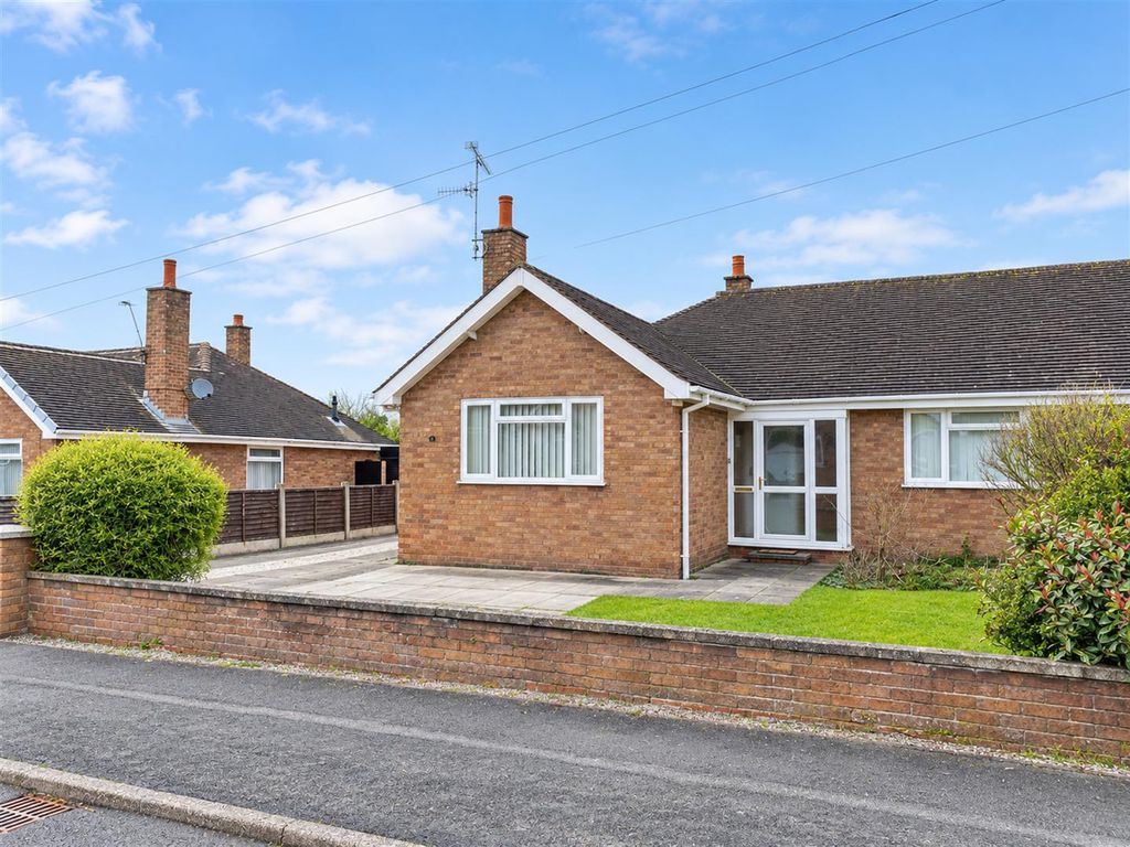 Property photo 1 of 13 Snowdon Drive.Png