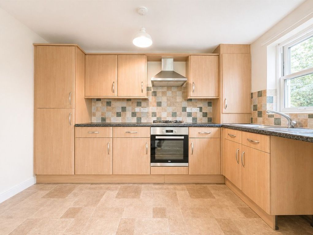 Property photo 2 of 7 Photo 2