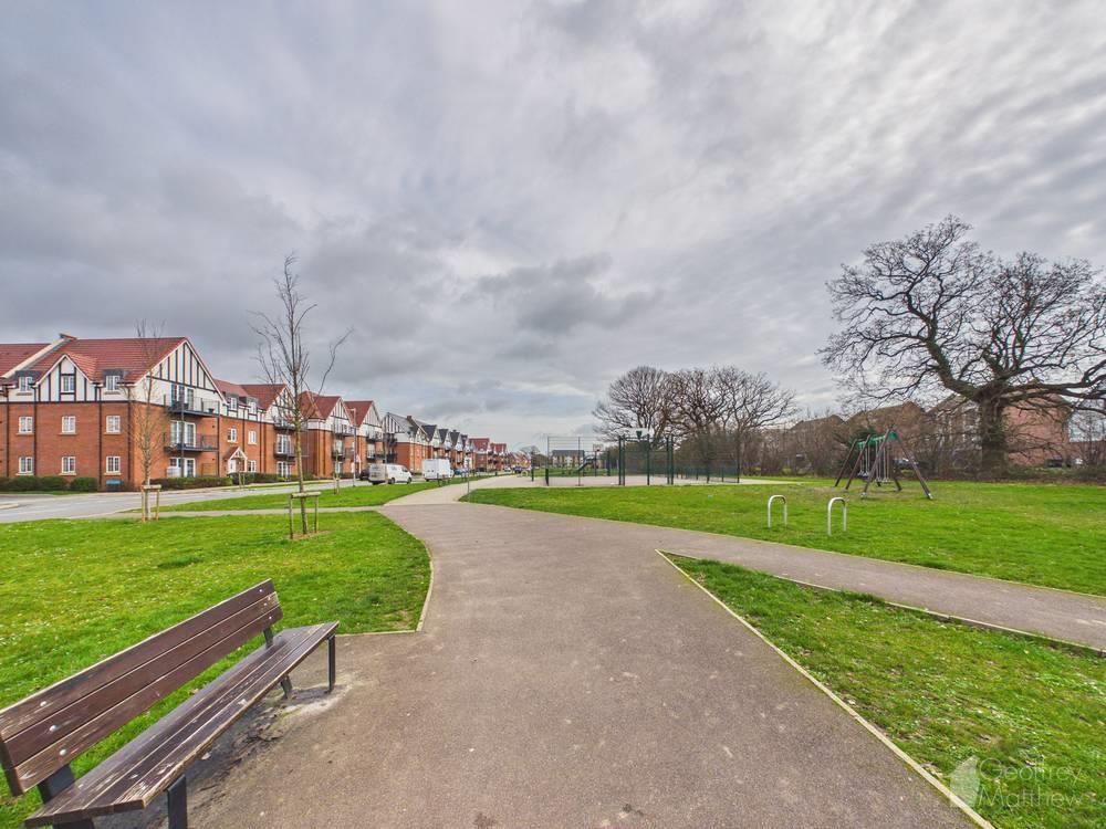 Property photo 2 of 10