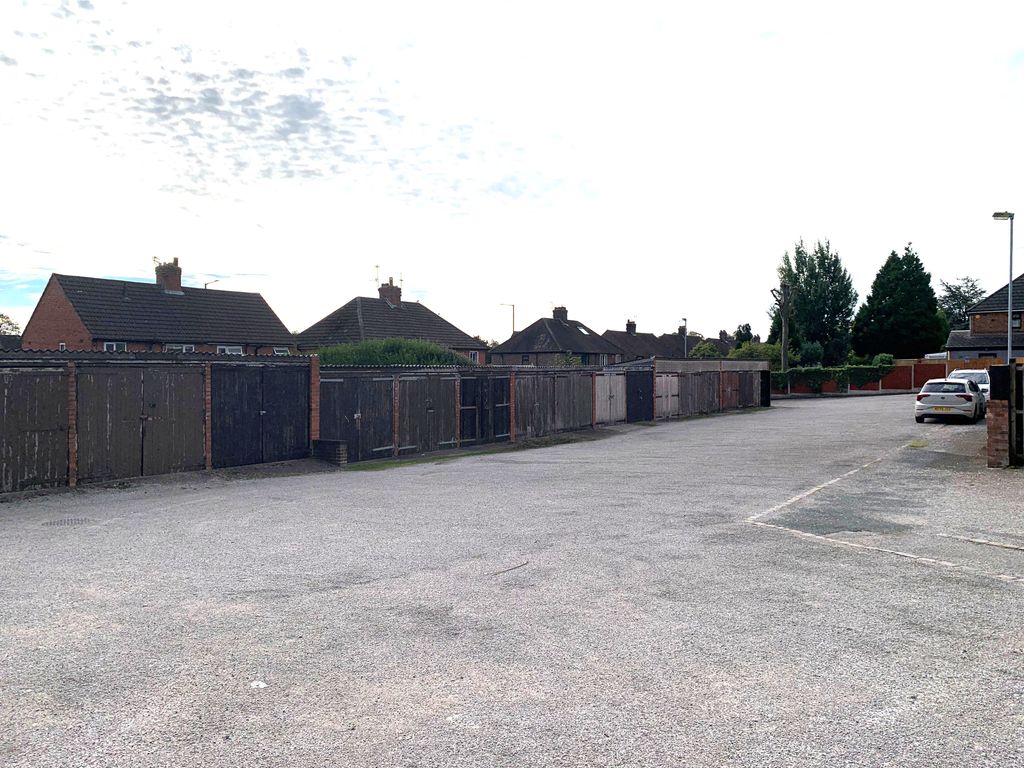 Property photo 3 of 4 Eas3