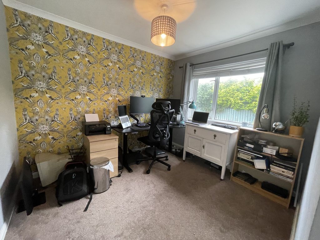 Additional image 9 of 3 bed semi-detached house to rentAnagh Coar Road, Douglas, Isle Of Man IM2