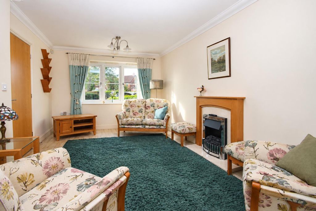 Property photo 2 of 25 4778F669-c8ce-4Bce-8652-Cb0665Ae585d.Png