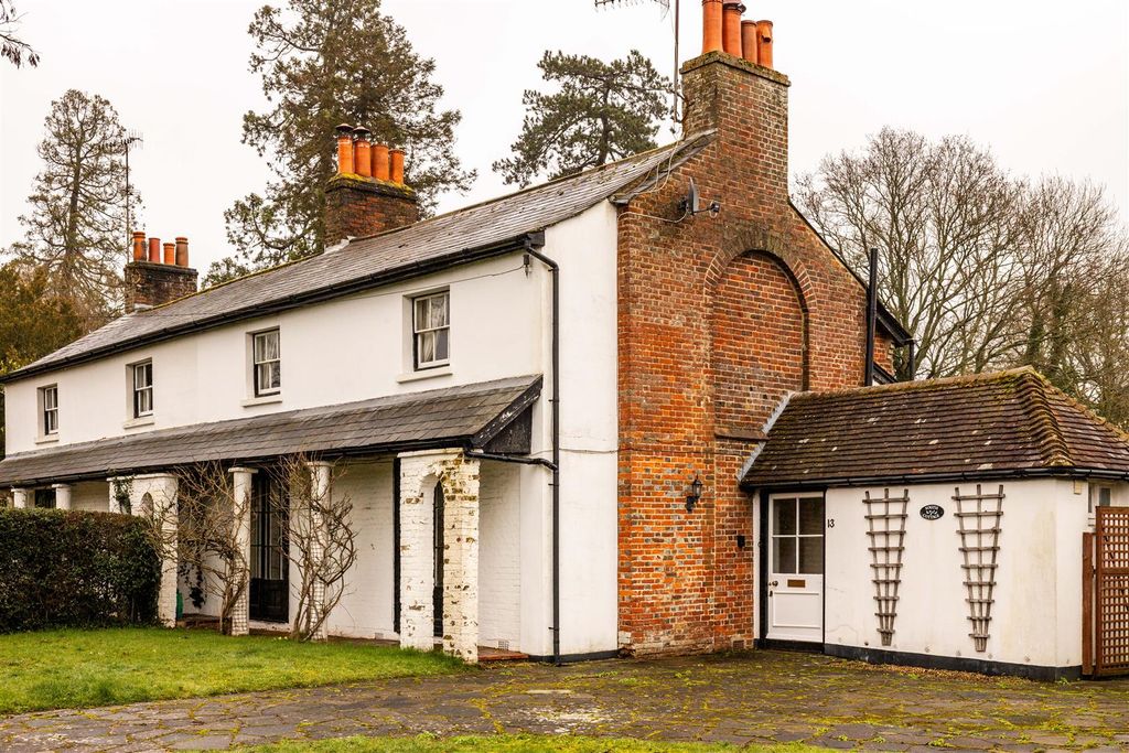 Property photo 1 of 25