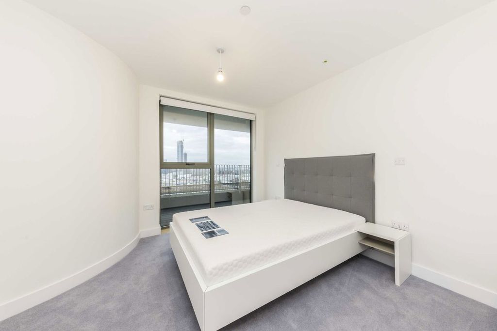 Property photo 3 of 5