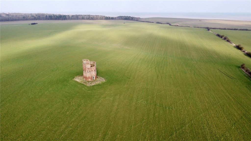 Property photo 3 of 8 Picture No. 02