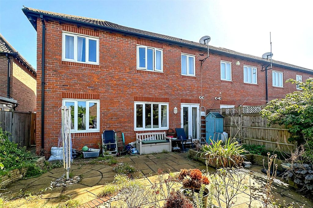 Property photo 3 of 3 Picture No. 11