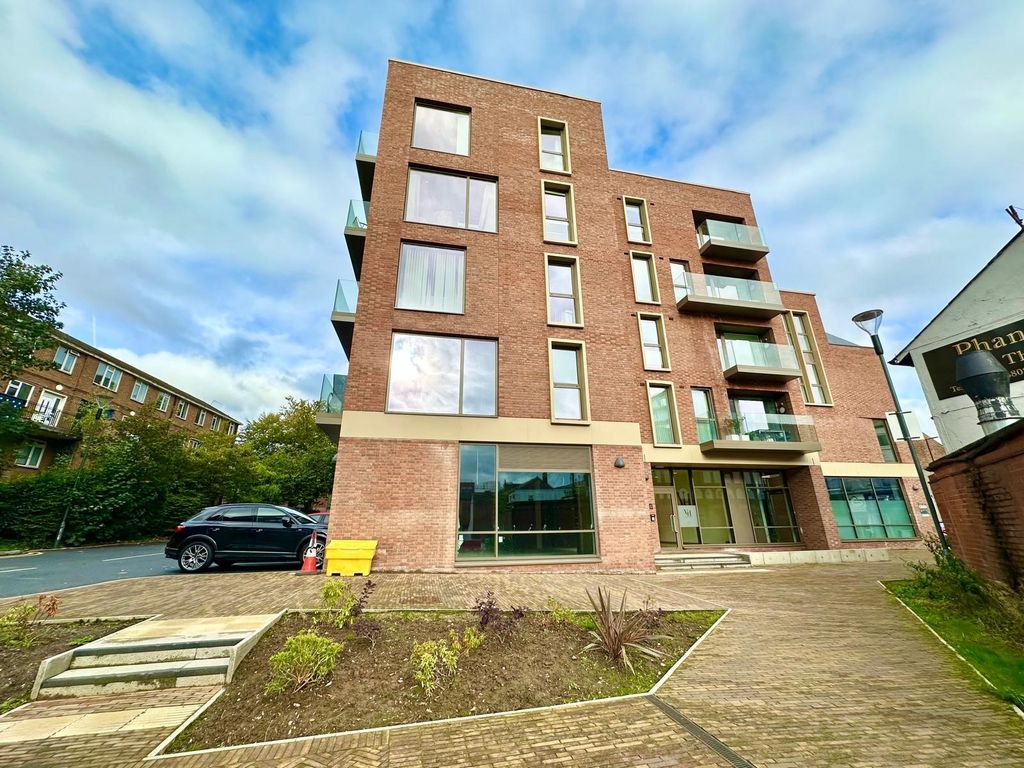 Property photo 1 of 14