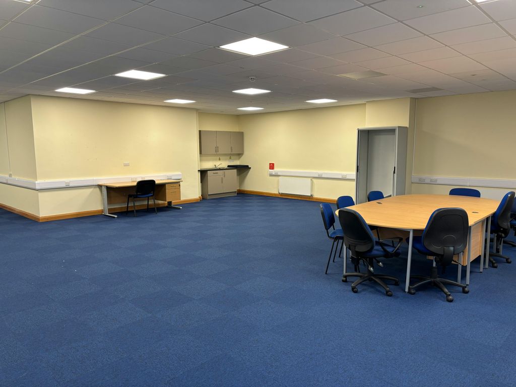 Property photo 3 of 9 Image 3