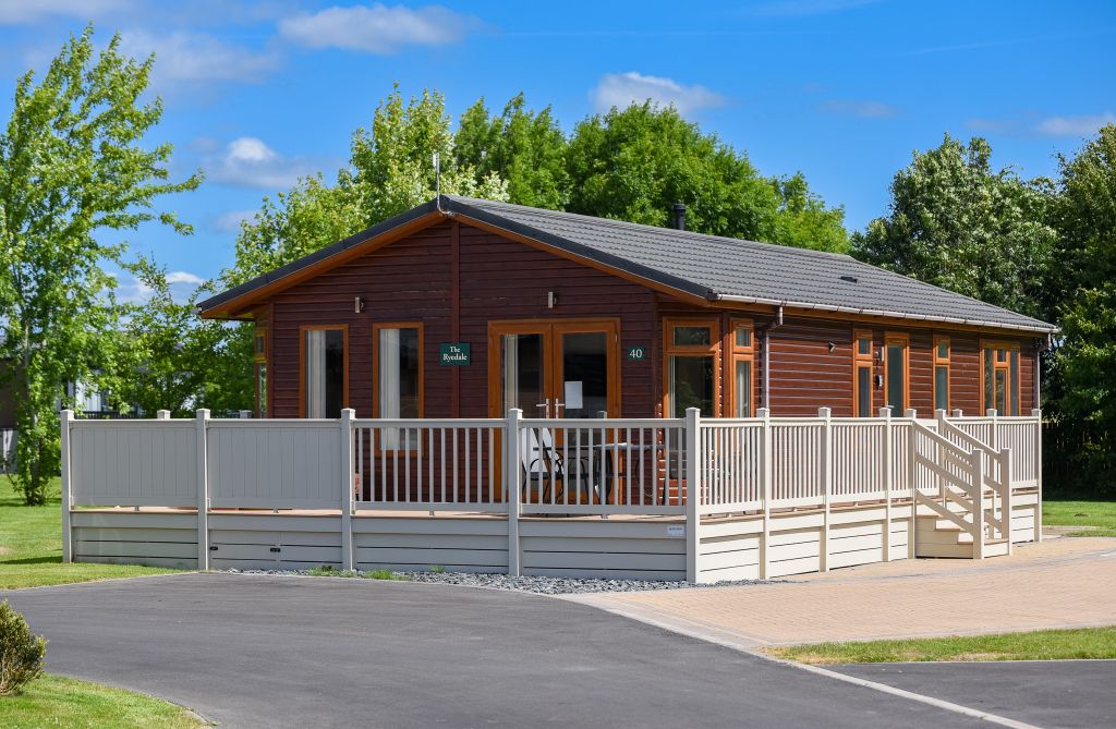 Property photo 2 of 13