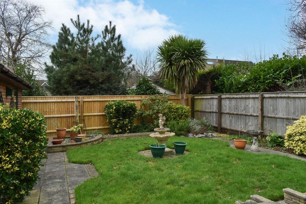 Property photo 3 of 13 Background5.Jpg