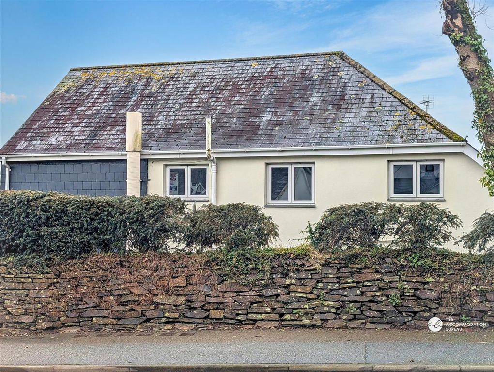 Property photo 1 of 12 Exterior