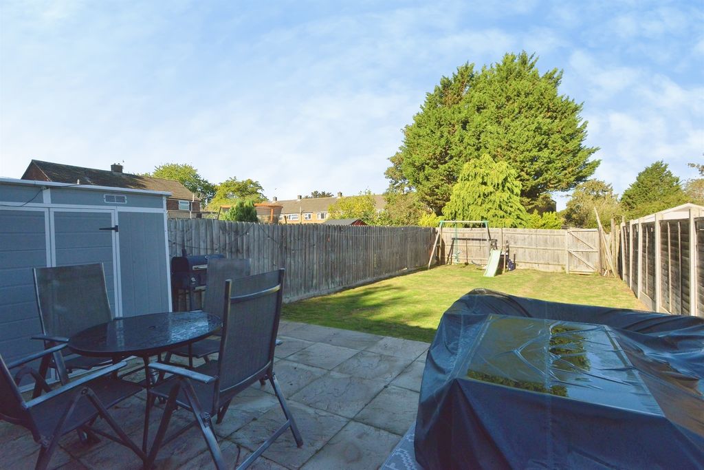 Property photo 3 of 20