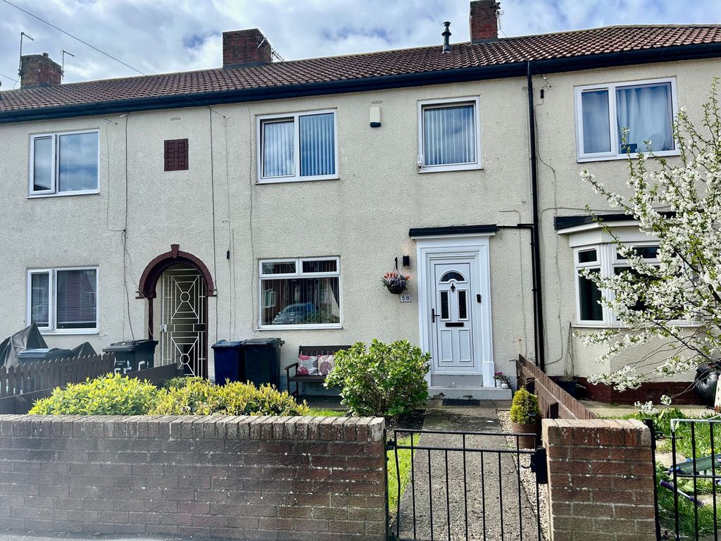 Property photo 1 of 17