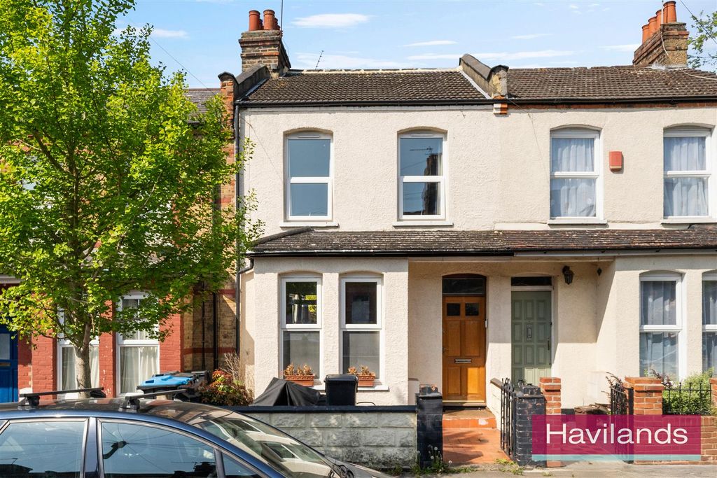 Property photo 1 of 12 Millais Road-1.Jpg
