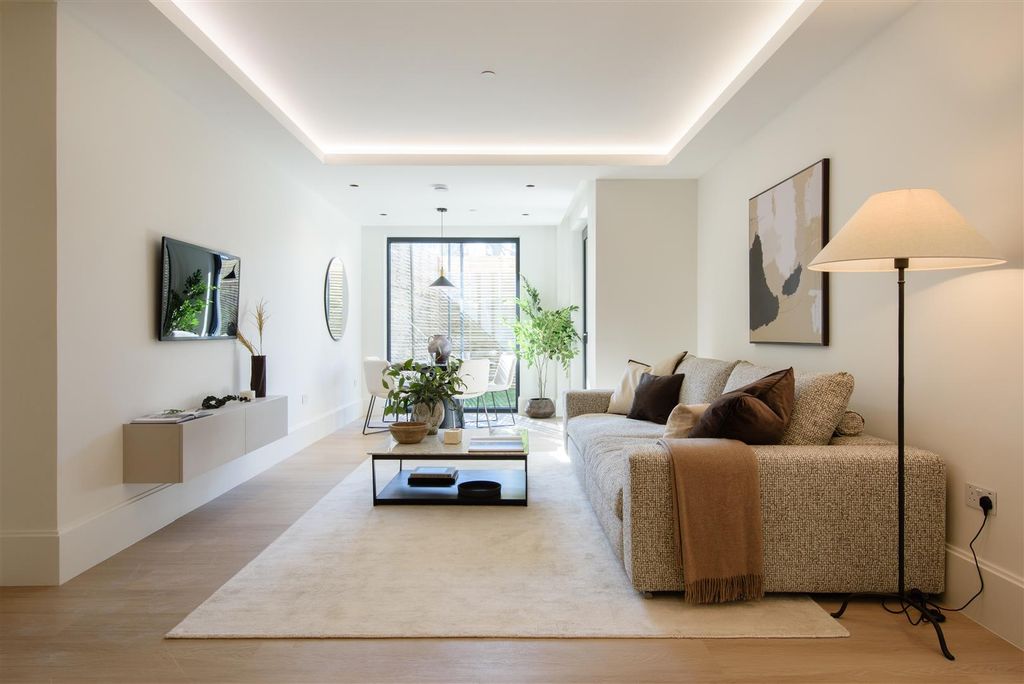 Property photo 2 of 18 Ea-03.Jpg